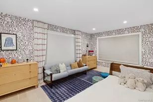 12 Honeysuckle Ln, East Quogue, NY 11942 - Photo 15