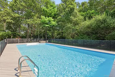 12 Honeysuckle Lane, East Quogue, NY 11942 - Photo 23