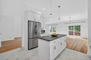 42 E Vincent St, Elmsford, NY 10523 - Photo 11