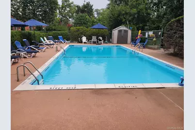 4727 Little Neck Pkwy Parkway #4G, Little Neck, NY 11362 - Photo 17