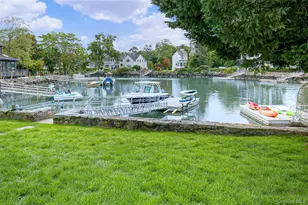 14 Old Colony Dr, Larchmont, NY 10538 - Photo 3