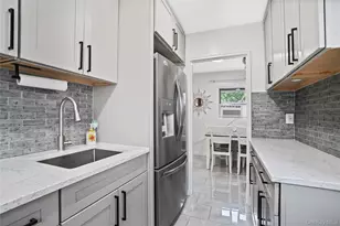 1001 Shore Pkwy, Brooklyn, NY 11228 - Photo 7