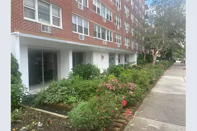 172-70 Highland Avenue #8P, Jamaica, NY 11432 - Photo 1