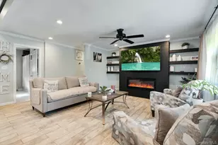 843 Lyle Ct, Peekskill, NY 10566 - Photo 5