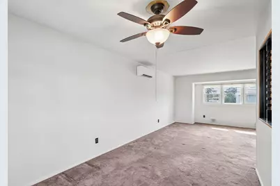 47 Owens Street, Brentwood, NY 11717 - Photo 11