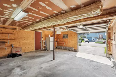 47 Owens Street, Brentwood, NY 11717 - Photo 31