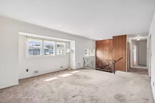 47 Owens St, Brentwood, NY 11717 - Photo 7