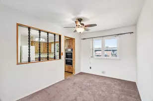 47 Owens St, Brentwood, NY 11717 - Photo 9