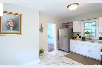 24 Hawkins Road, Stony Brook, NY 11790 - Photo 5