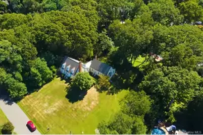 24 Hawkins Road, Stony Brook, NY 11790 - Photo 19