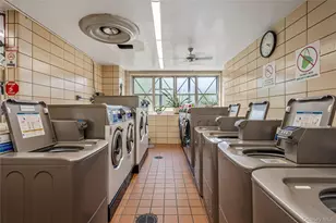 17-85 215th St, Bayside, NY 11360 - Photo 37