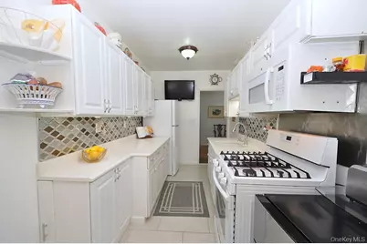 29 Abeel Street #2L, Yonkers, NY 10705 - Photo 9