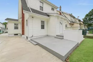 194-34 115th Rd, Saint Albans, NY 11412 - Photo 35