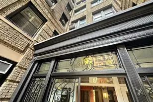 203 W 81st St, New York, NY 10024 - Photo 7