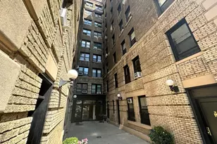 203 W 81st St, New York, NY 10024 - Photo 17