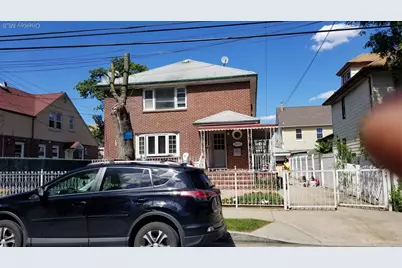 246-11 Memphis Avenue, Rosedale, NY 11422 - Photo 3