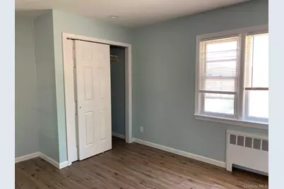 246-11 Memphis Avenue, Rosedale, NY 11422 - Photo 15