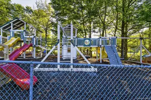 4 Ivanhoe Ct, Monticello, NY 12701 - Photo 29