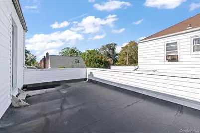 12908 Francis Lewis Boulevard, Springfield Gardens, NY 11413 - Photo 21