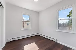 129-08 Francis Lewis Blvd, Springfield Gardens, NY 11413 - Photo 19