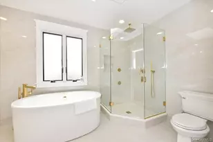 147 Norman St, New Hyde Park, NY 11040 - Photo 19