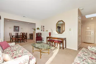 58 Helen Ave, Plainview, NY 11803 - Photo 7