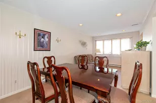 58 Helen Ave, Plainview, NY 11803 - Photo 15