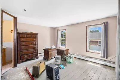 59 Irish Lane, East Islip, NY 11730 - Photo 9