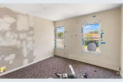 59 Irish Lane, East Islip, NY 11730 - Photo 7