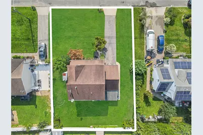 905 Doane Avenue, Bellport, NY 11713 - Photo 19