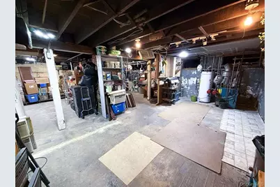 6 Windsor Place, Lynbrook, NY 11563 - Photo 23