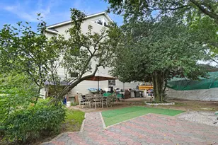 6 Windsor Pl, Lynbrook, NY 11563 - Photo 21