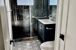 188 Sequams Lane Center, West Islip, NY 11795 - Photo 15