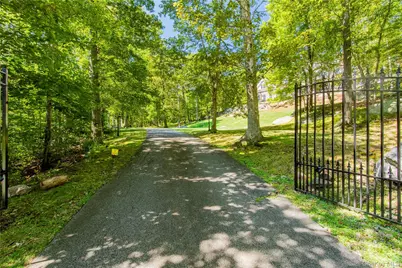 291 Woodmont Road, Hopewell Junction, NY 12533 - Photo 3