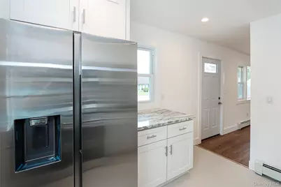 50 Carlls Path, North Babylon, NY 11703 - Photo 9