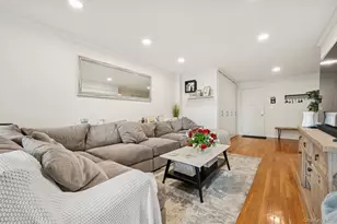 410 E Broadway, Long Beach, NY 11561 - Photo 7