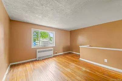 86-06 231st #Upper, Queens Village, NY 11427 - Photo 5