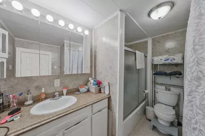 46 Lincoln Avenue, Sayville, NY 11782 - Photo 39