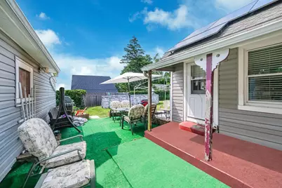 46 Lincoln Avenue, Sayville, NY 11782 - Photo 5