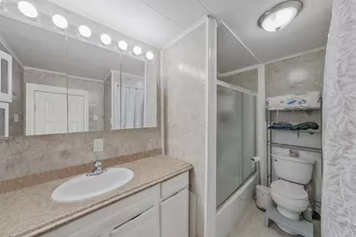 46 Lincoln Avenue, Sayville, NY 11782 - Photo 31