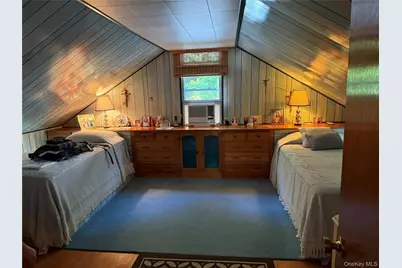 1 Hillside Lane, Huntington, NY 11743 - Photo 11