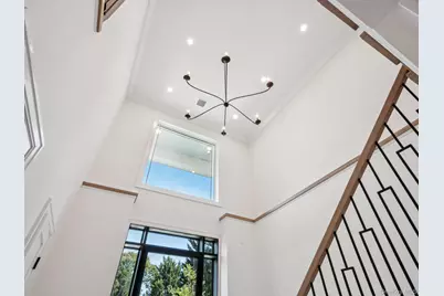 2 Arthur Place, Woodbury, NY 11797 - Photo 7