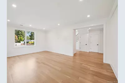 2 Arthur Place, Woodbury, NY 11797 - Photo 19