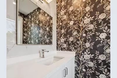 2 Arthur Place, Woodbury, NY 11797 - Photo 23