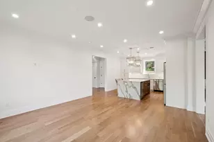 2 Arthur Pl, Woodbury, NY 11797 - Photo 17