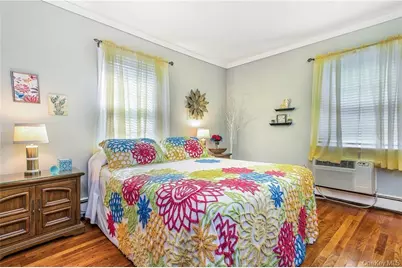 2710 South Road #F11, Poughkeepsie, NY 12601 - Photo 5