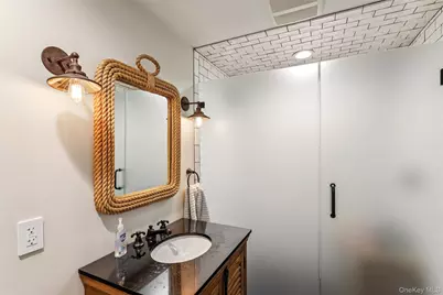 19 E Williston Avenue, East Williston, NY 11596 - Photo 45