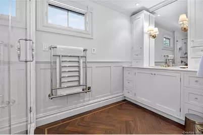 19 E Williston Avenue, East Williston, NY 11596 - Photo 31