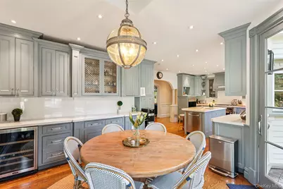 19 E Williston Avenue, East Williston, NY 11596 - Photo 21