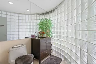 2 Bristol Dr, Woodbury, NY 11797 - Photo 11